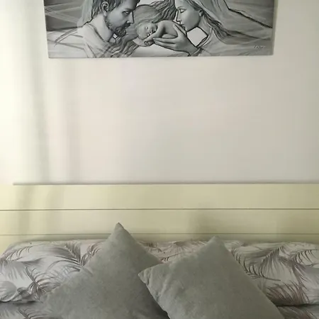 Donna Giusy Apartment